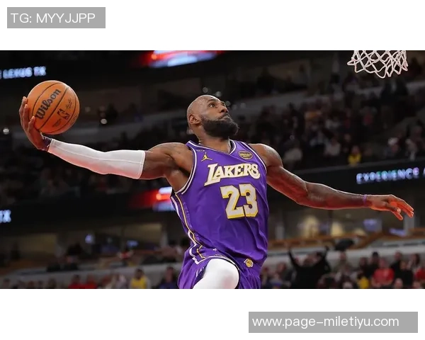 詹姆斯分享26年首战回忆范德比尔特调侃大叔返老还童真是神奇